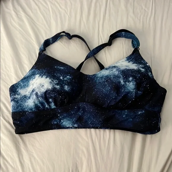 Torrid Women's Blue Galaxy Print Swim top - Picture 1 of 1